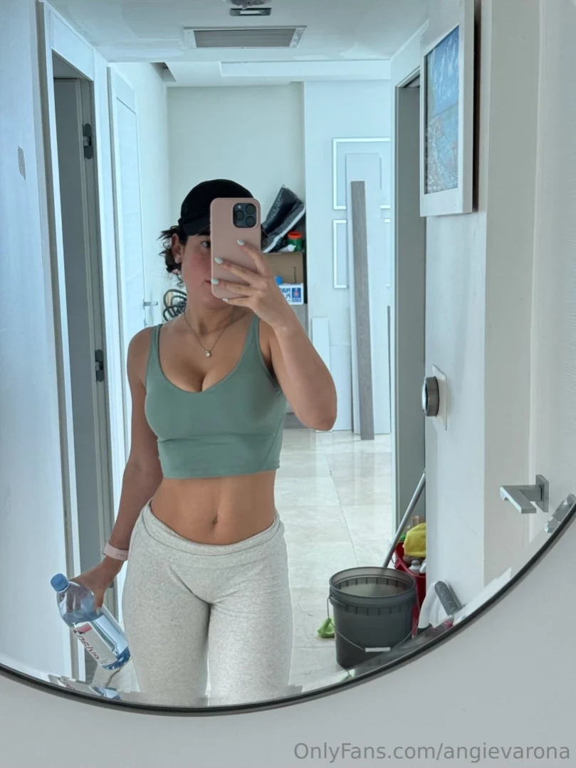 angievarona Leaked