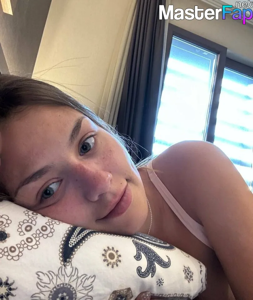 Emilauri 16 Nude OnlyFans Leak Picture ehVYr189R4