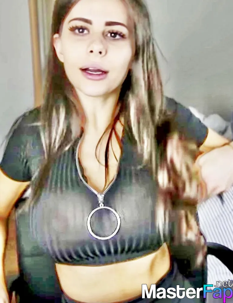 Azzyland Nude OnlyFans Leak Picture 2weICujtiG