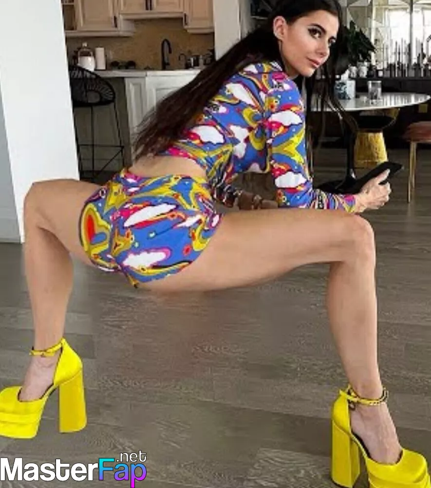 Azzyland Nude OnlyFans Leak Picture Nf72EAv1Bf