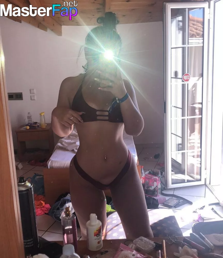 Chloe Kerton Nude OnlyFans Leak Picture wA6J3GUWEv