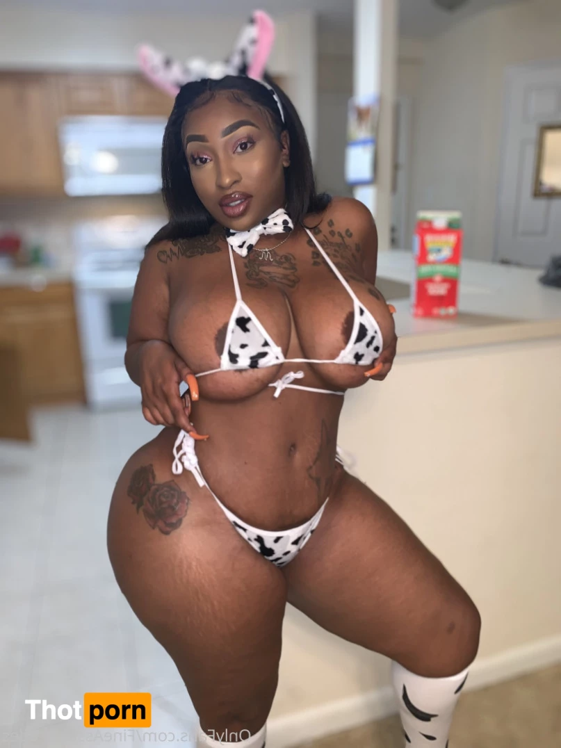 LITTLE MISS GOOD COOCHIE fineassmercedes OnlyFans leaked photo 7470026 on Thotporn
