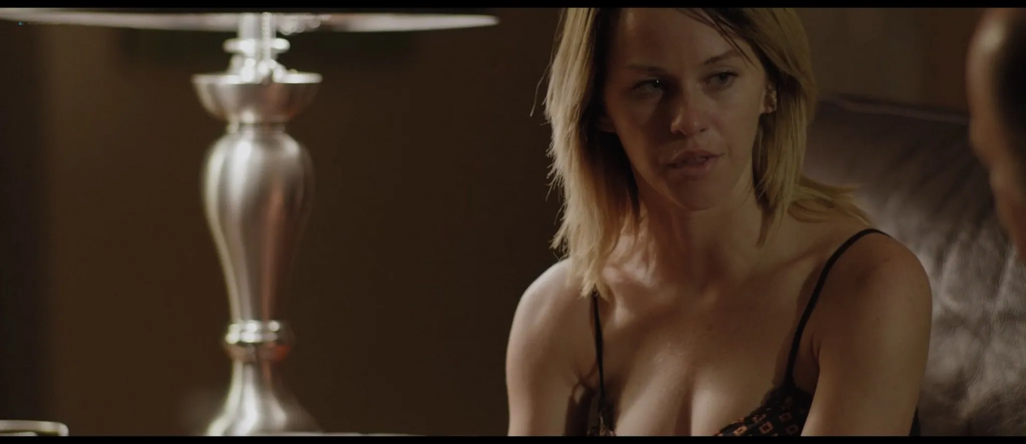 Kim Shaw nude butt and skinny dipping