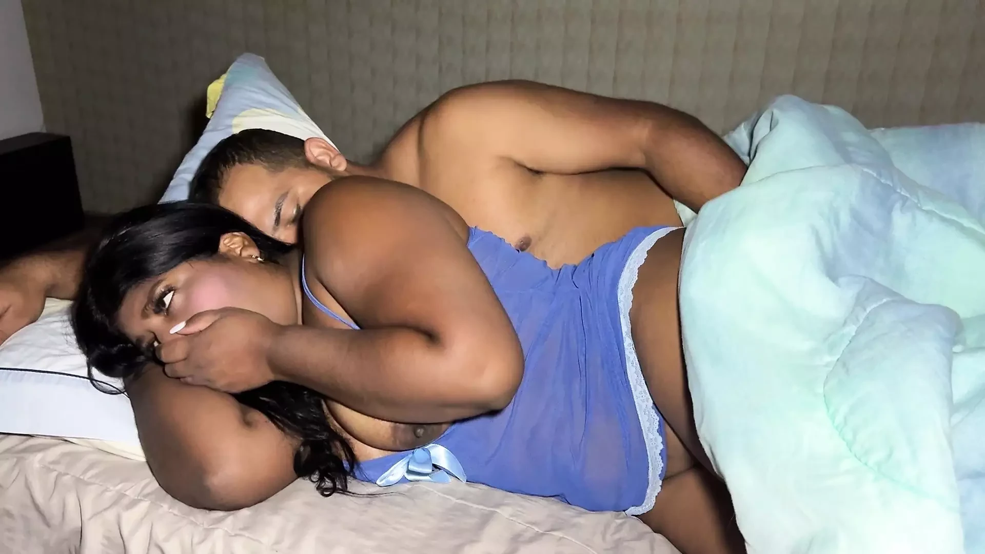 Dgs Leaves Webkamers Leszbikusok Porn Videos: Free XXX-rated Sex Videos 2025 2