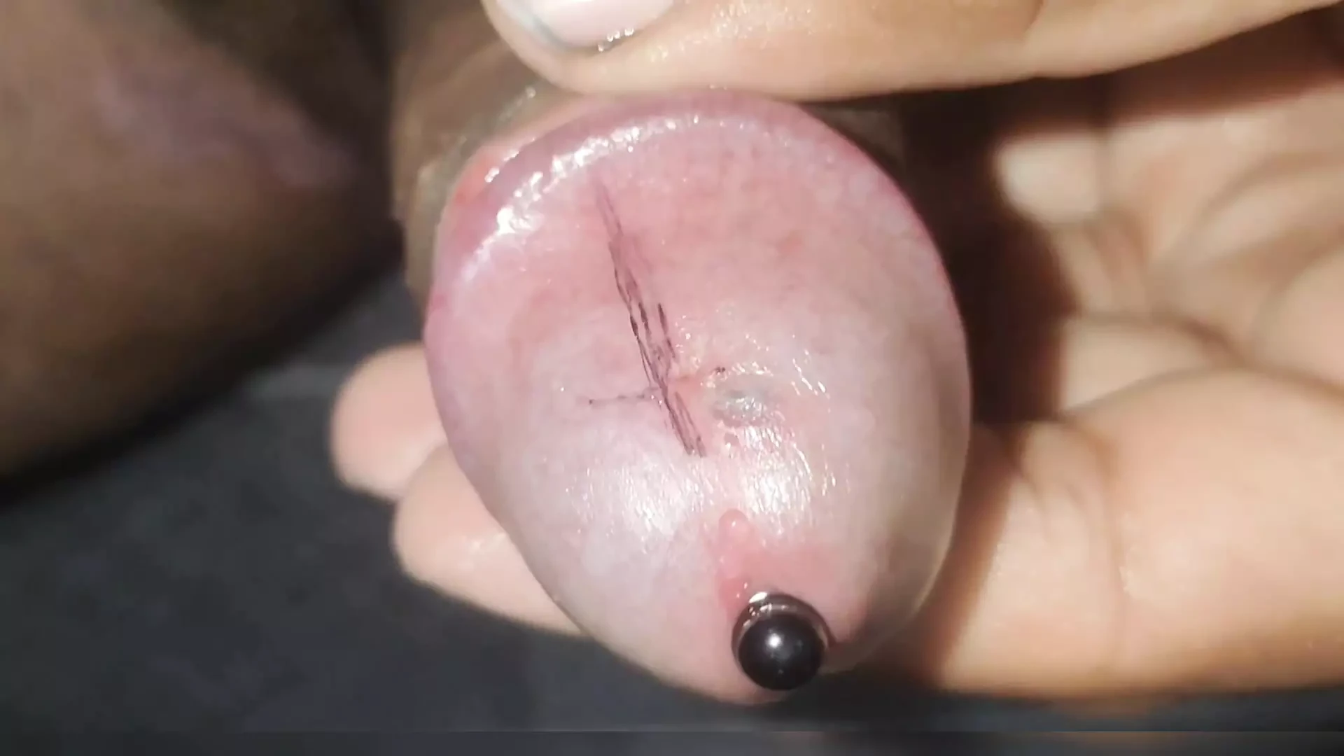 Prins Albert piercing 3 piercings tegelijk deel 1