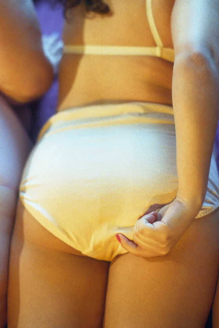 Frauen teilen ihre Erfahrungen mit Analsex