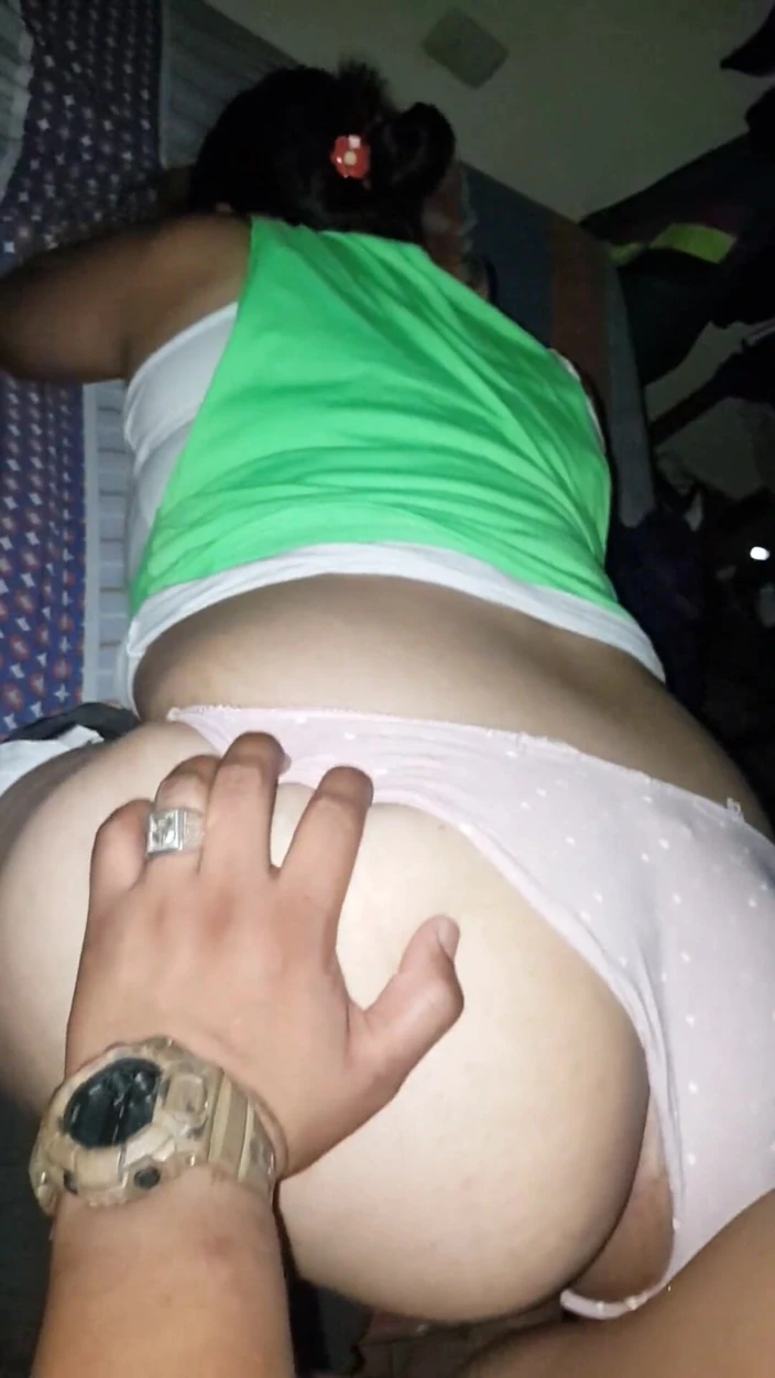 De quatro latina amadora com E-Alfa por Lunahot911: Vdeo pornô Cuecas Porno Espanhol Caseiro POV Canzana