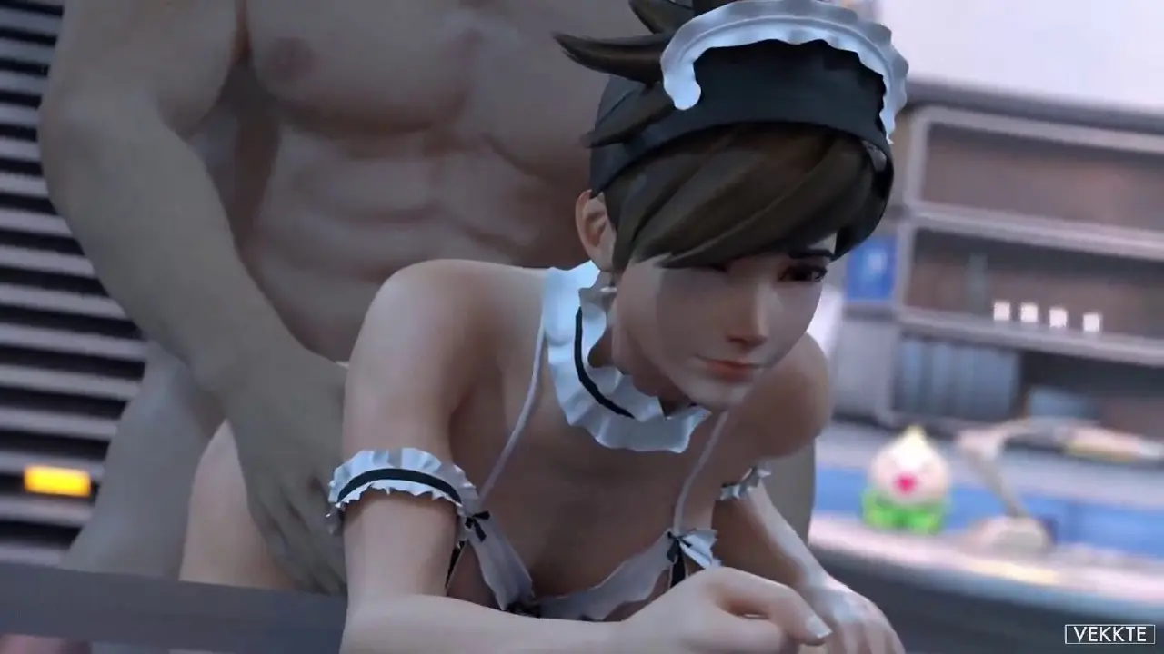 Maid Tracer anal sex