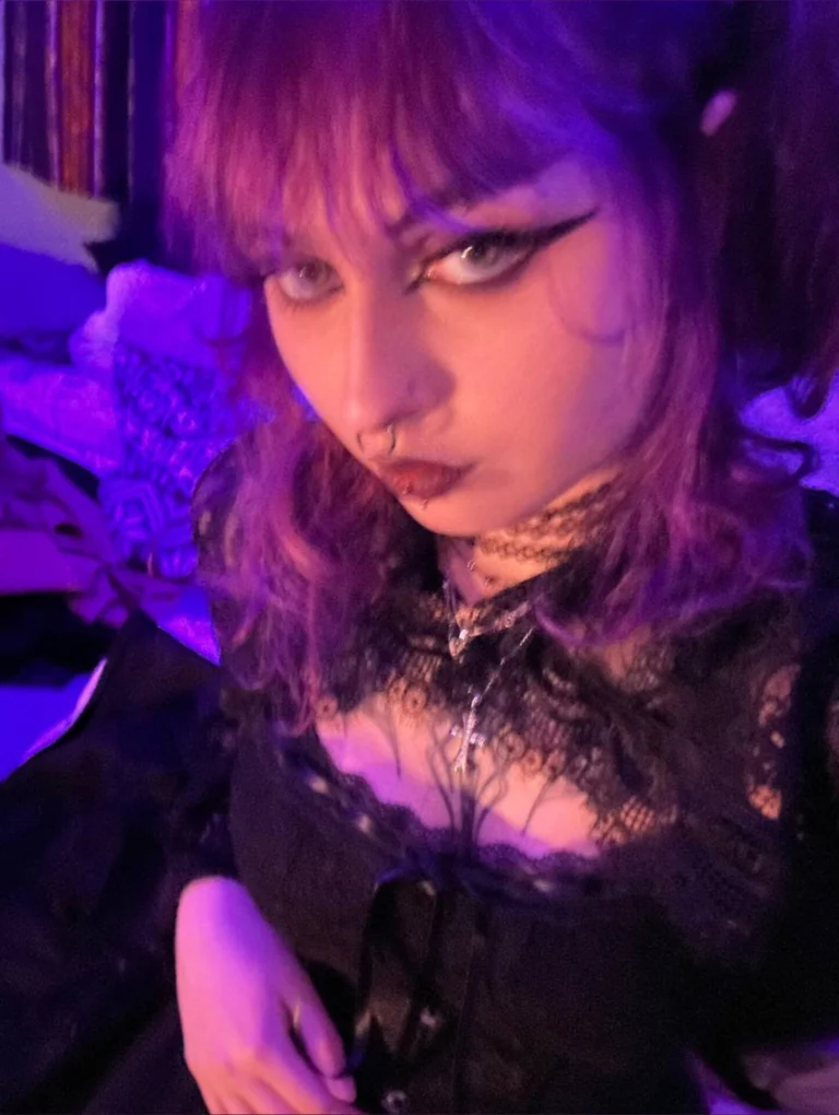 victoriaraven OnlyFans