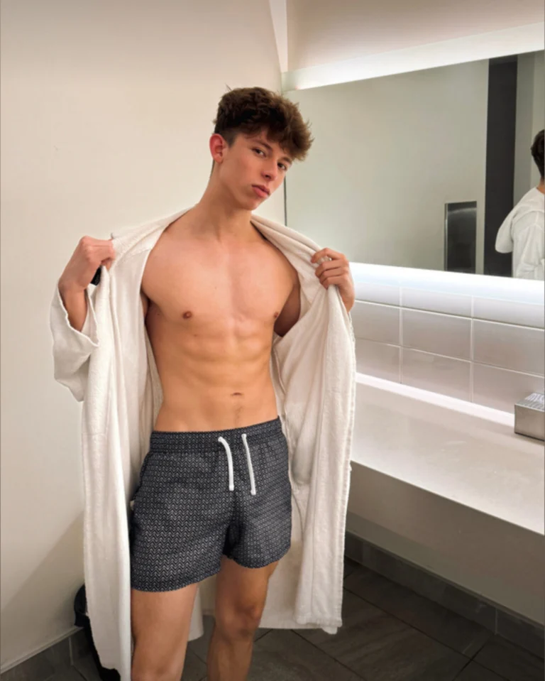 cutie.zack OnlyFans