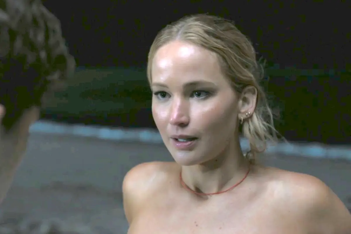 Jennifer Lawrences No Hard Feelings Nude Scene Forces Audiences To Confront Female Nudity In a Way That Is Entirely Divorced From Sex