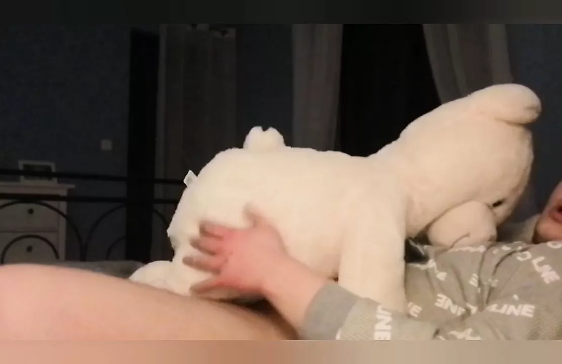 Sex with Big Teddy Bear and Cum on Face: Gay Amateur Porn feat. Sissy Nikola Novak