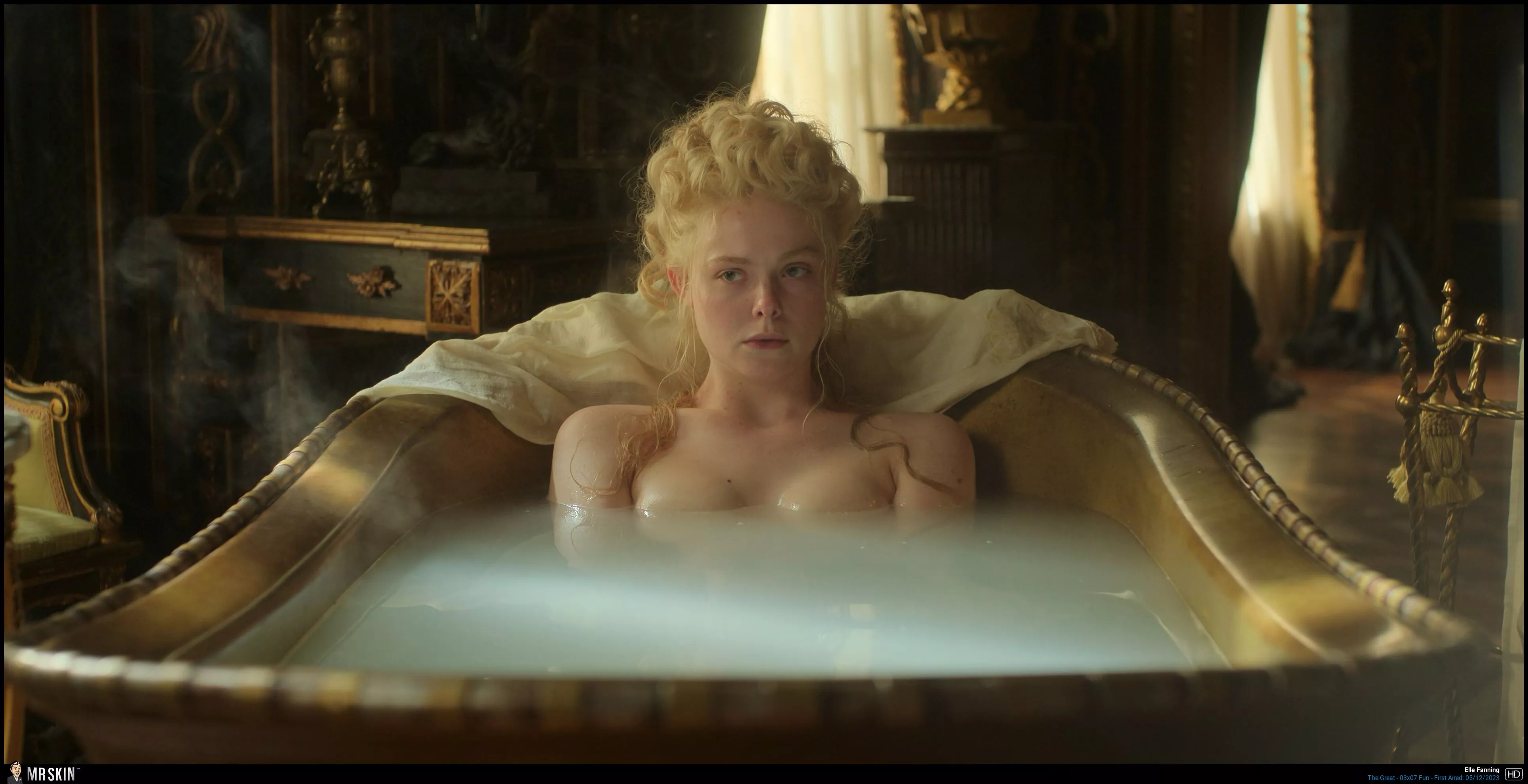 Ten Great Nude Scenes to Say Goodbye to The Great
