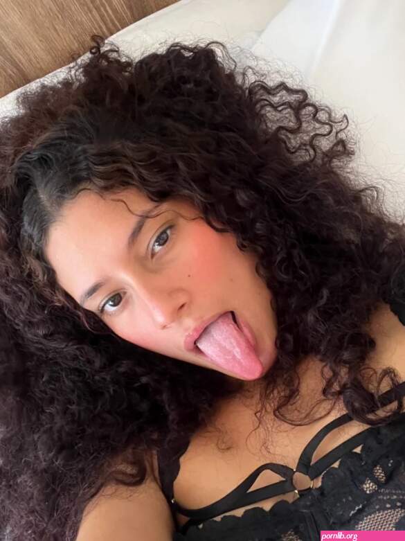 curlykarol OnlyFans