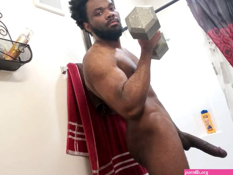 I like being Nude! : 22 Nude Pics