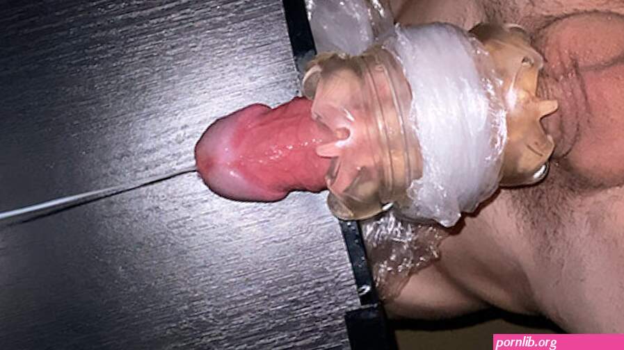 Verbal Guy Fucking Fleshlight While Moaning Until Dripping Cum
