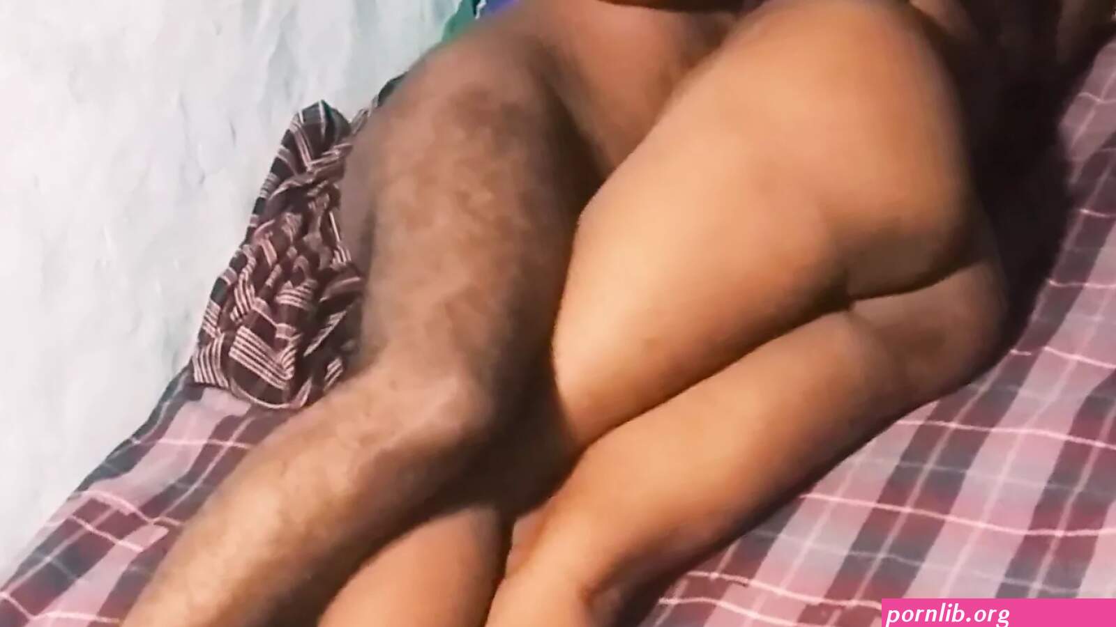 Mijn eerste sekservaring met Anu Bhabhi
