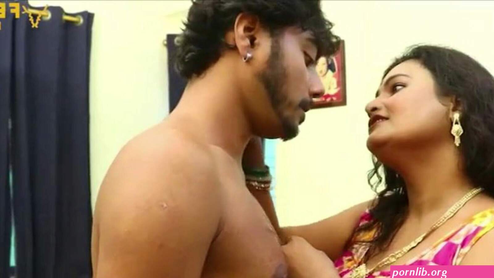 indian aunties big boobs