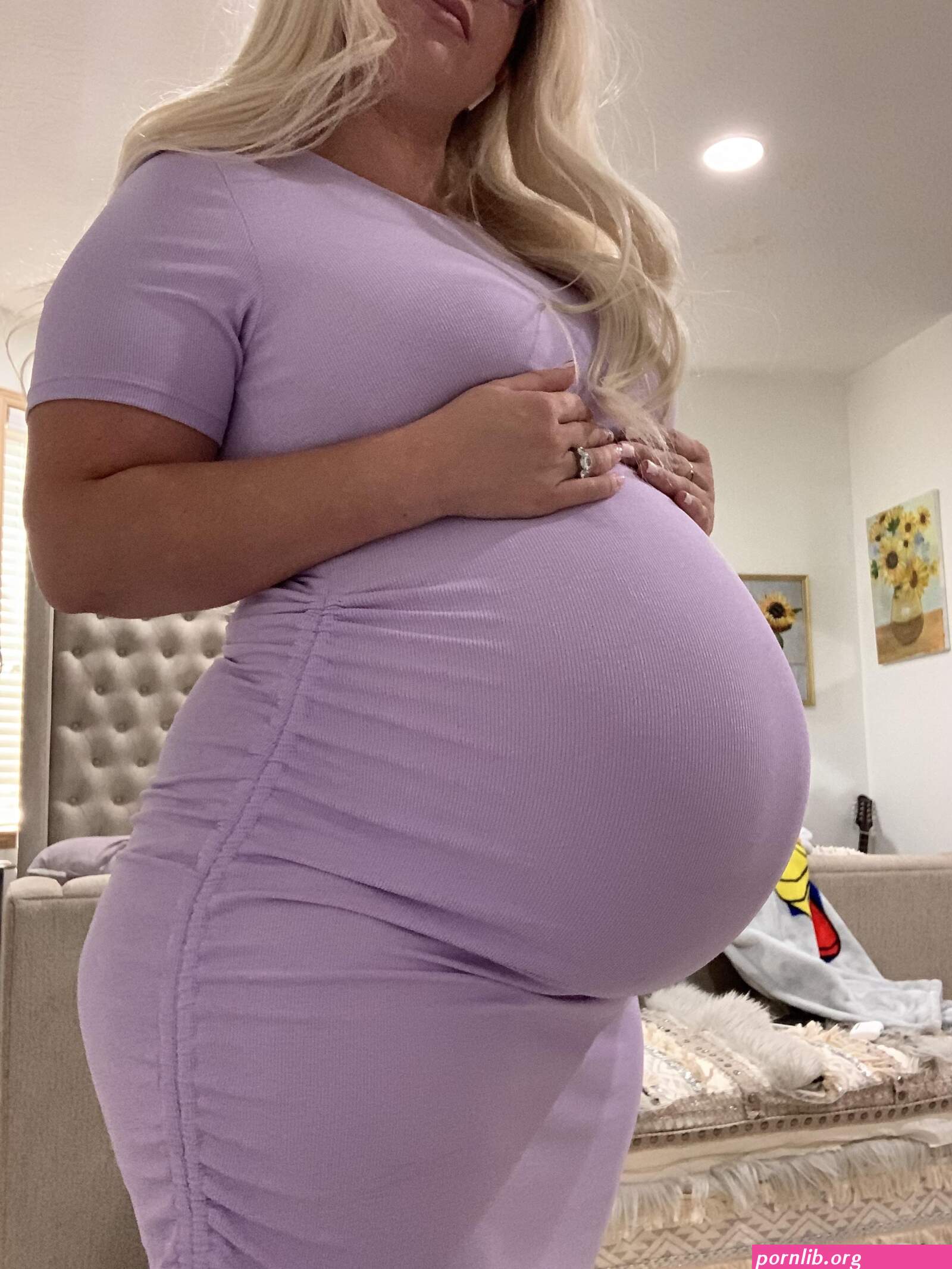 www.big.preggo.morph.com