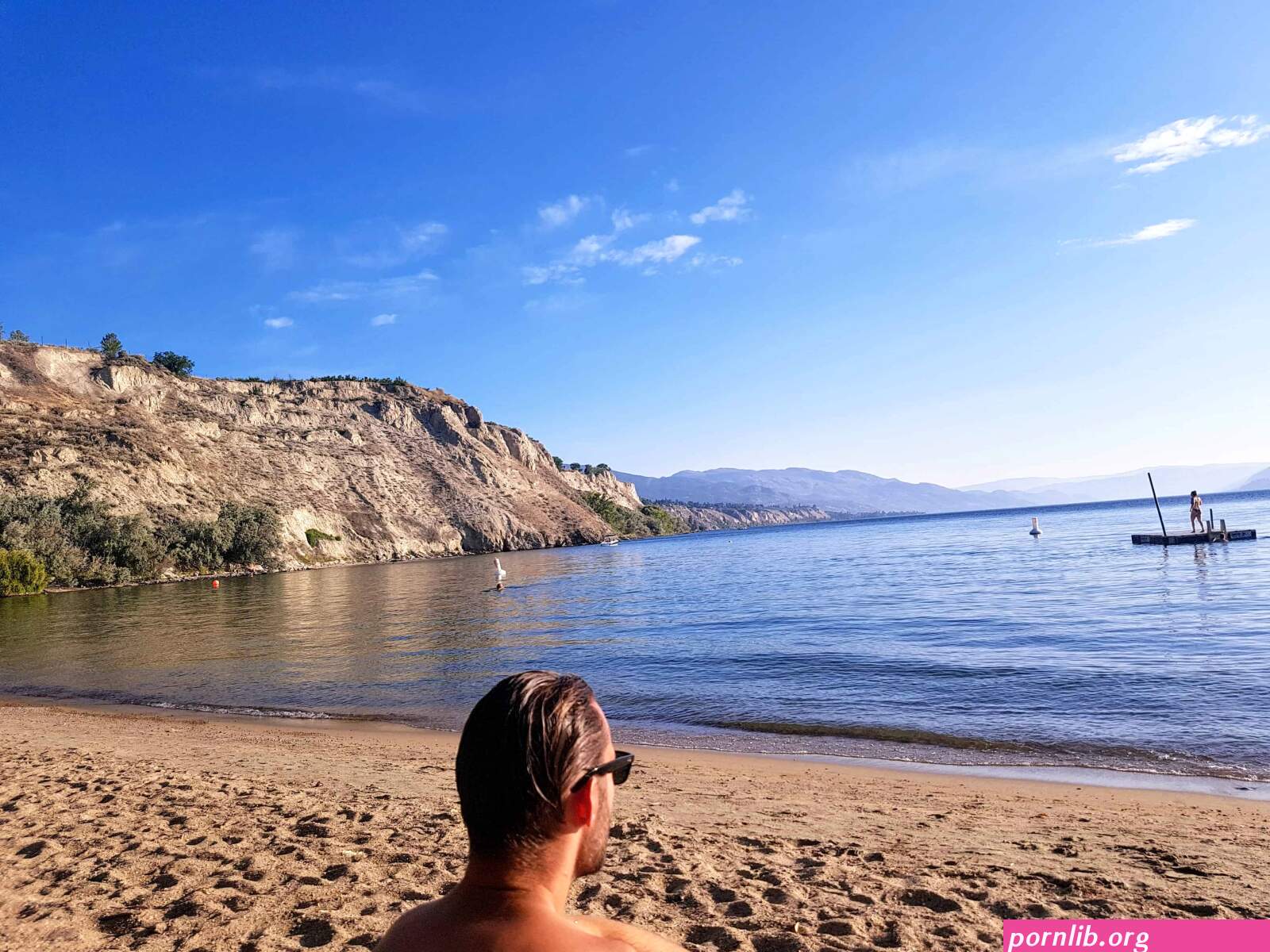 nide beach pics