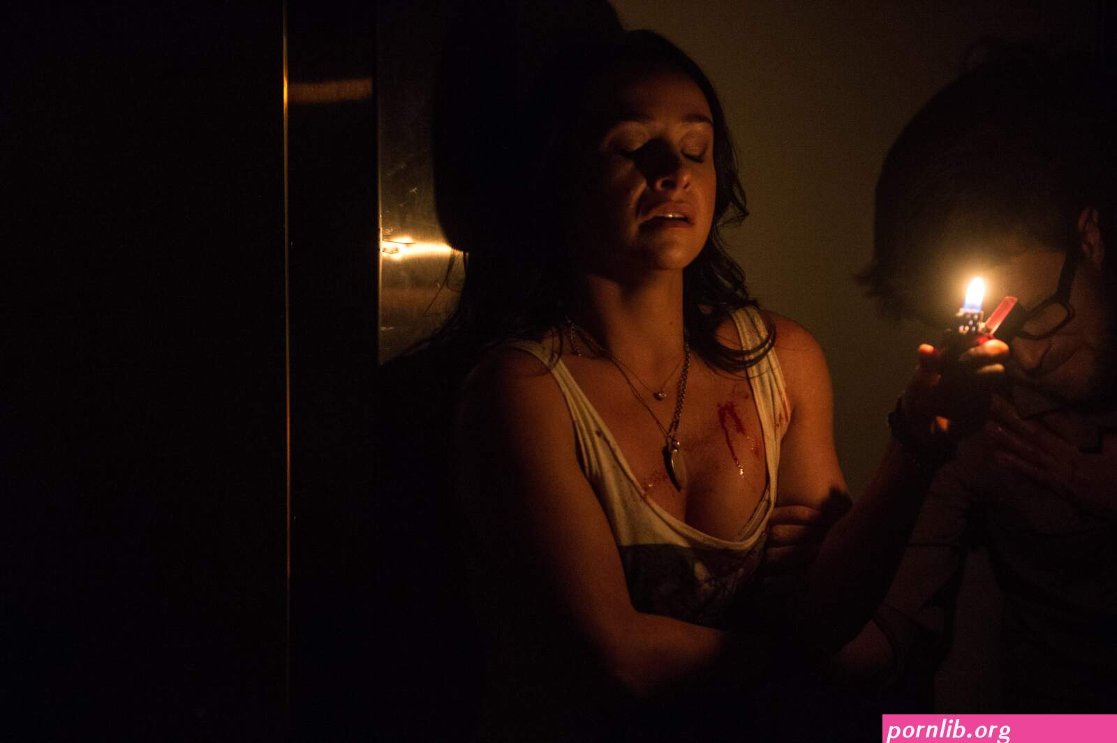 danielle harris naked pics