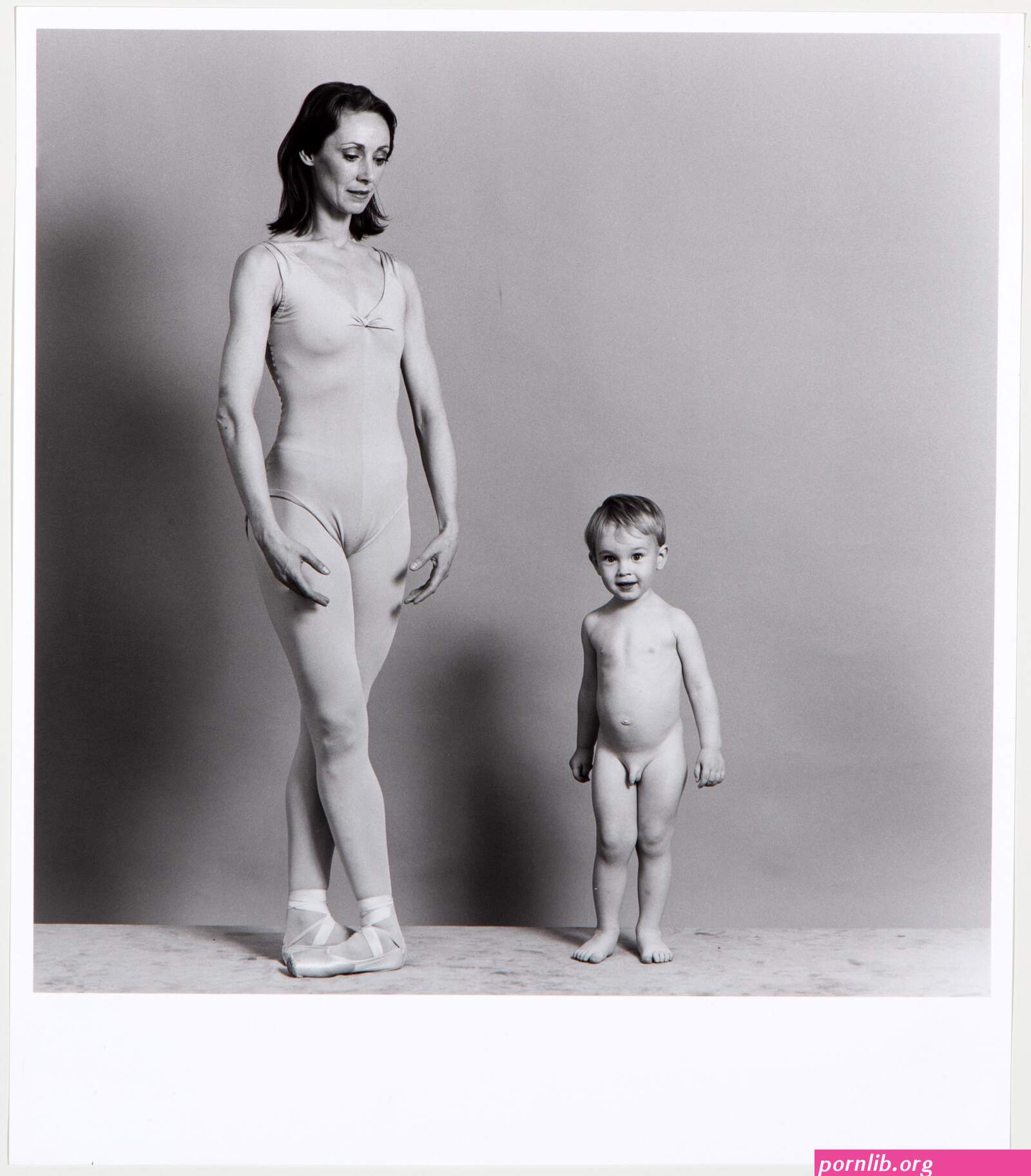 naked with mother