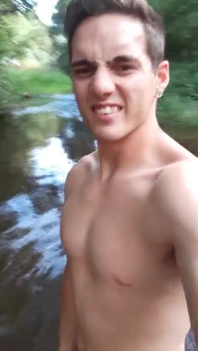 natural male nude