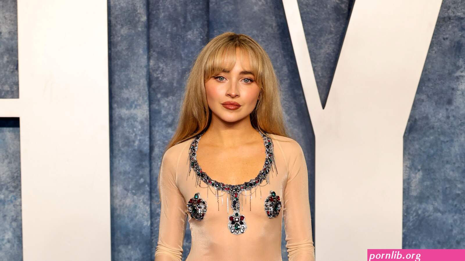 sabrina carpenternaked