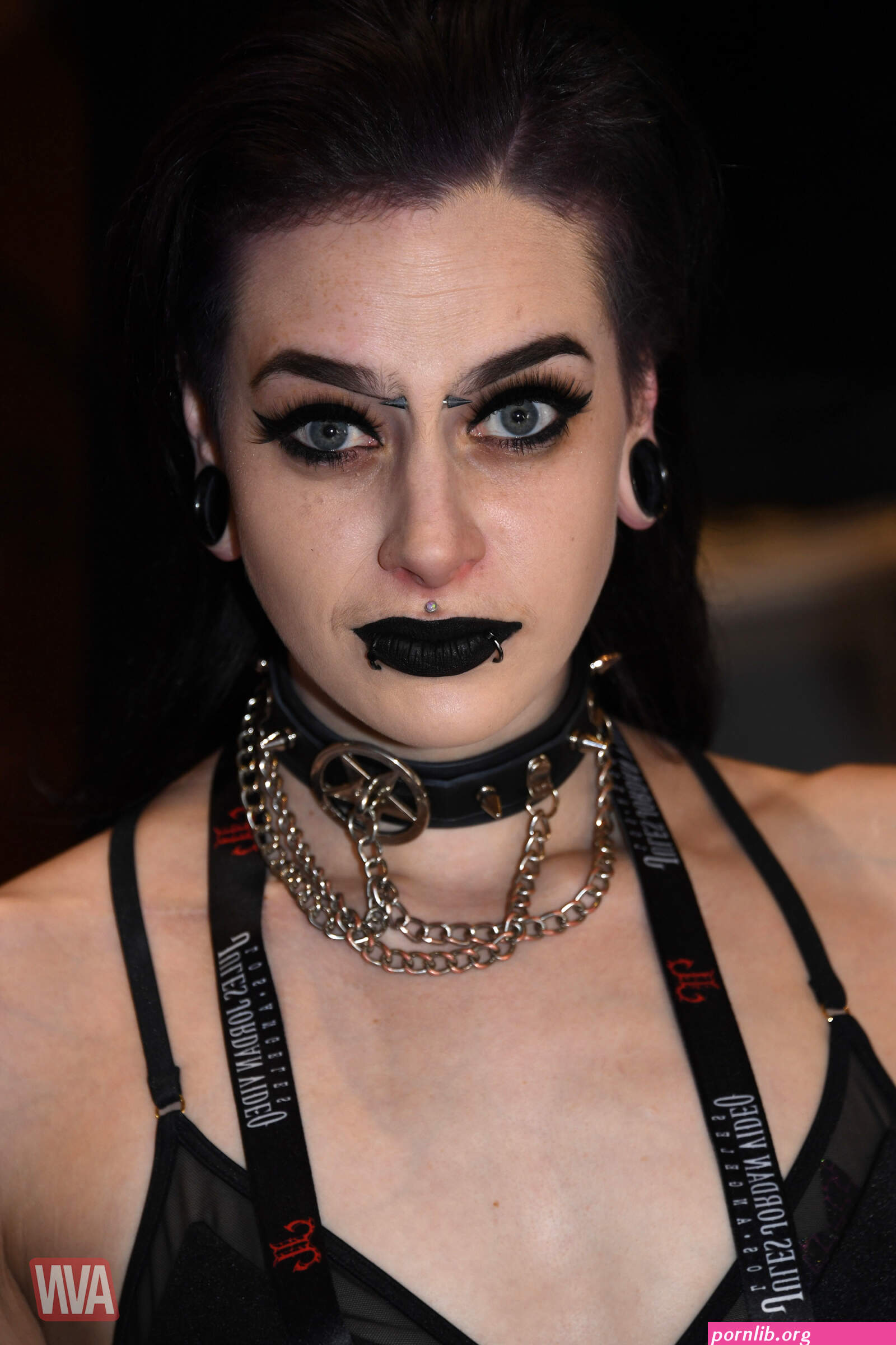 chaturbate exhibition