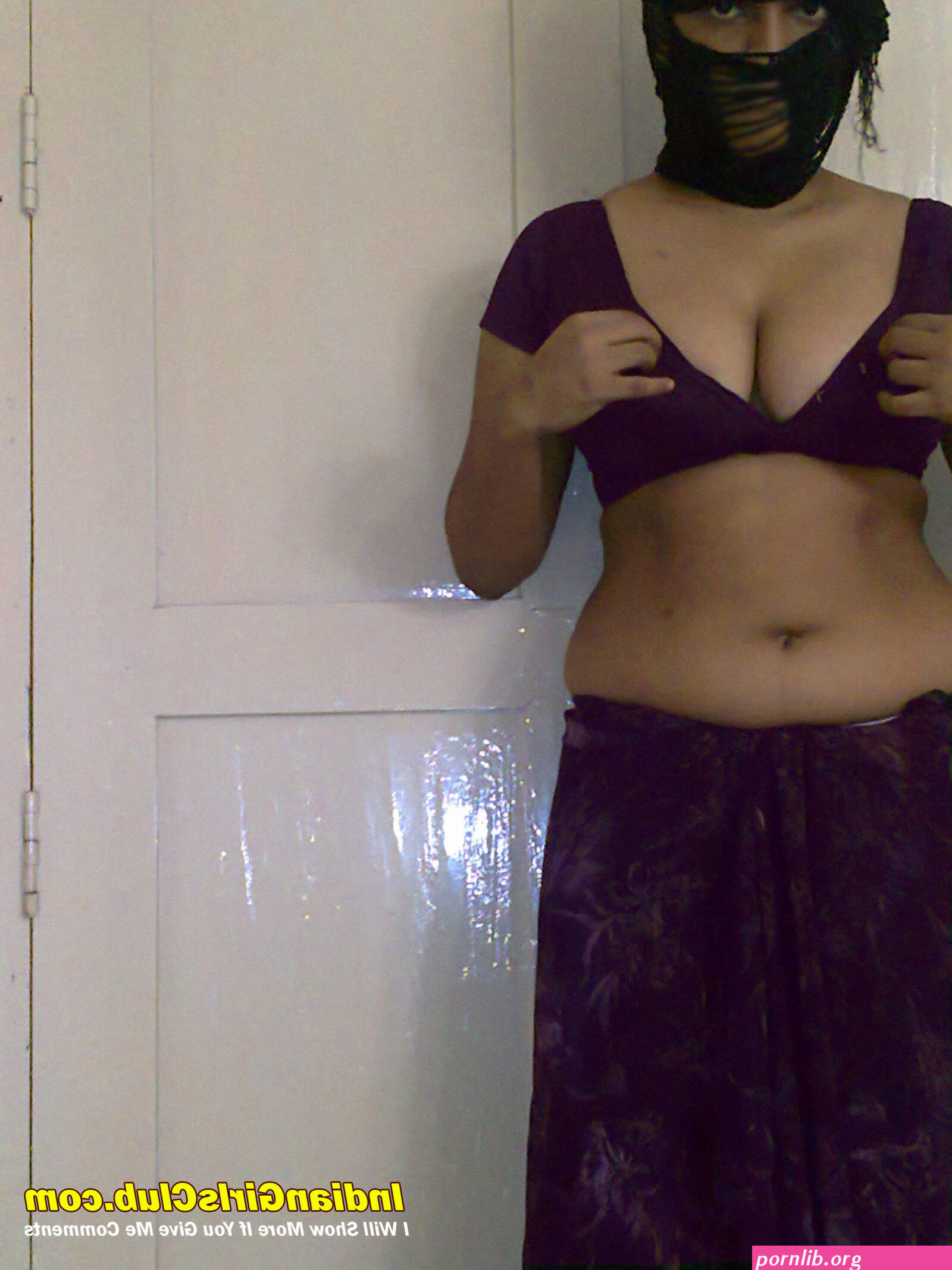 desi gand bra expose
