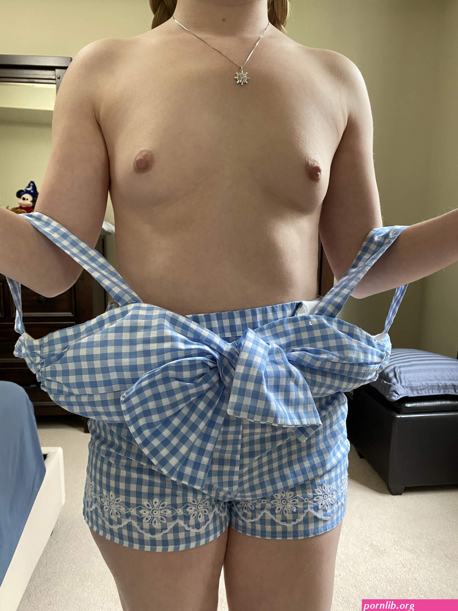 naked tiny