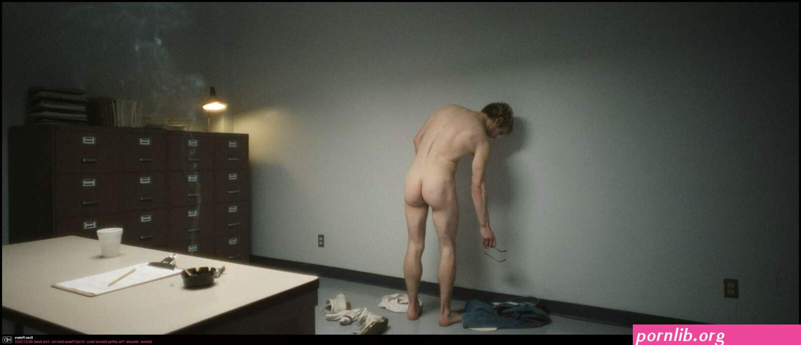 jeremy renner nude