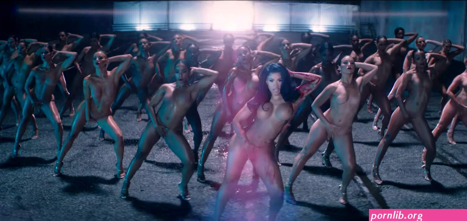 nude music vids