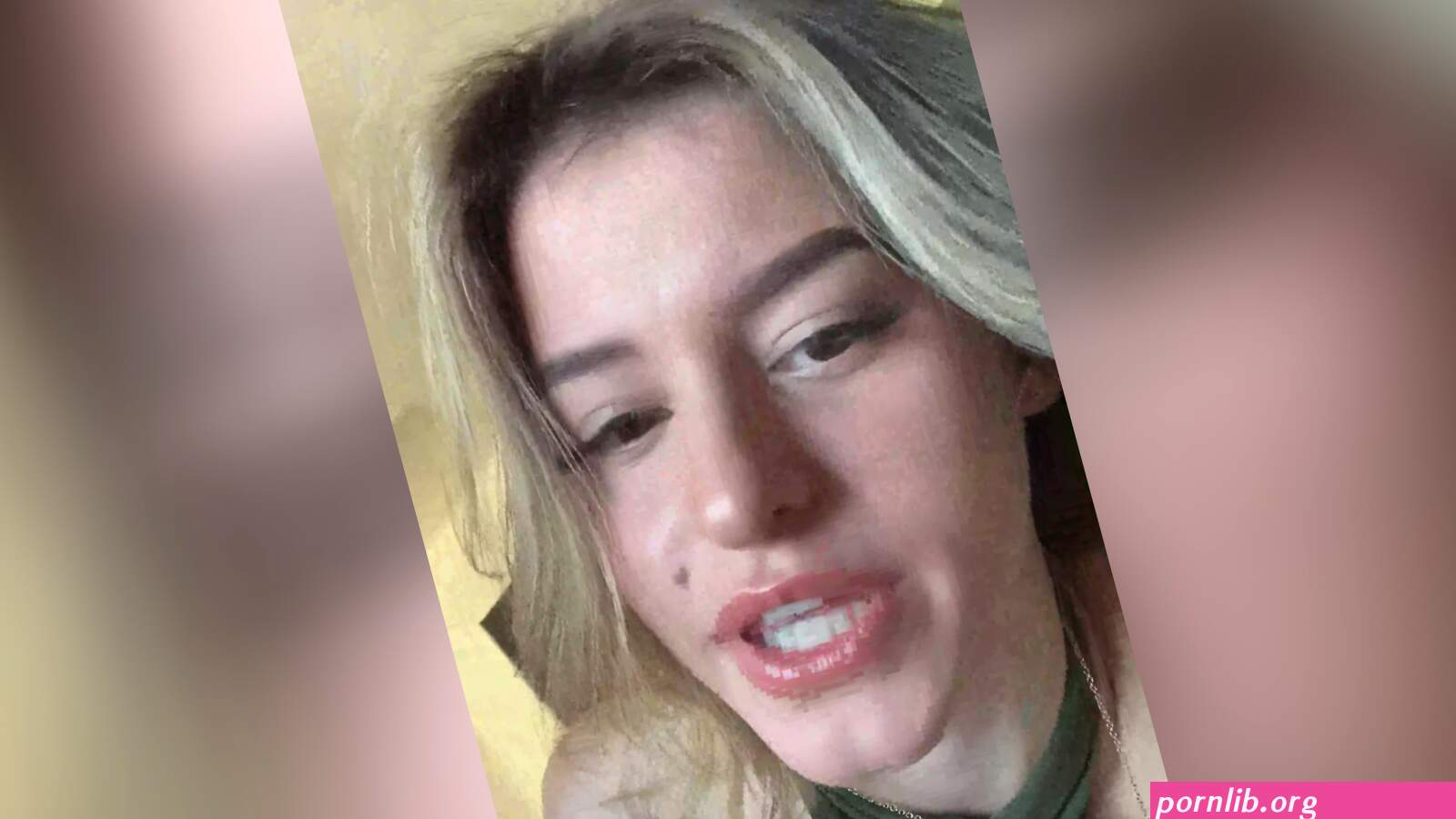 lea elui nude leak