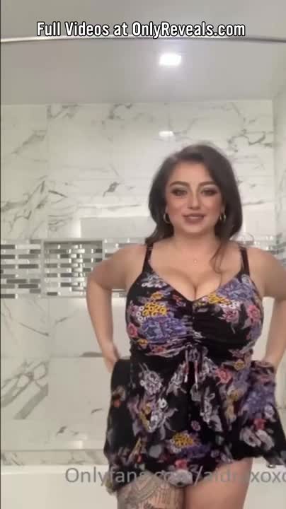 alaina the mini beast onlyfans leaks