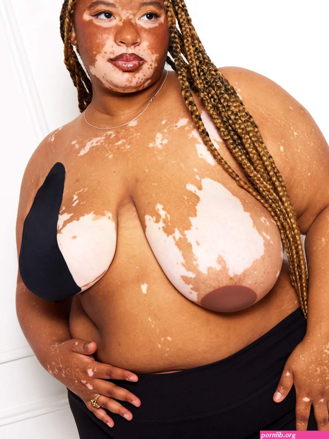 Blak tits