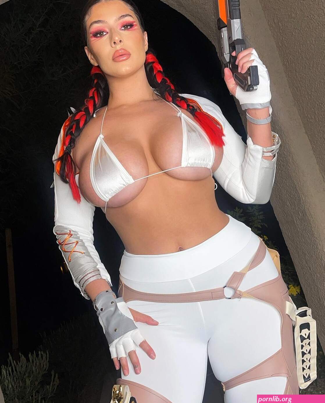 Zoe renea