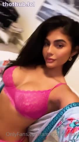 Amanda Triv Pink