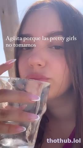 Valeria Vidal 3