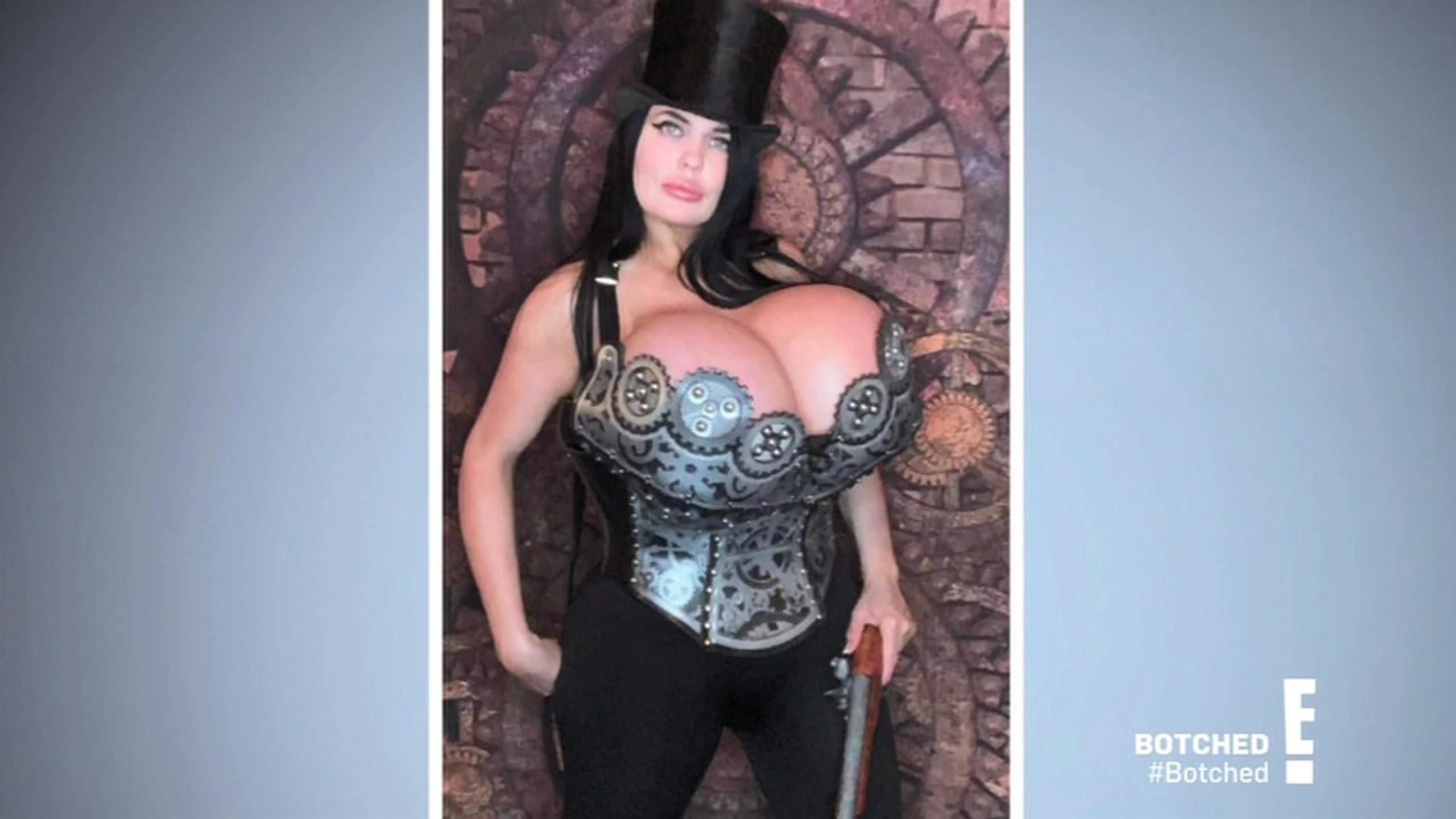 Porn: huge boobs burlesque