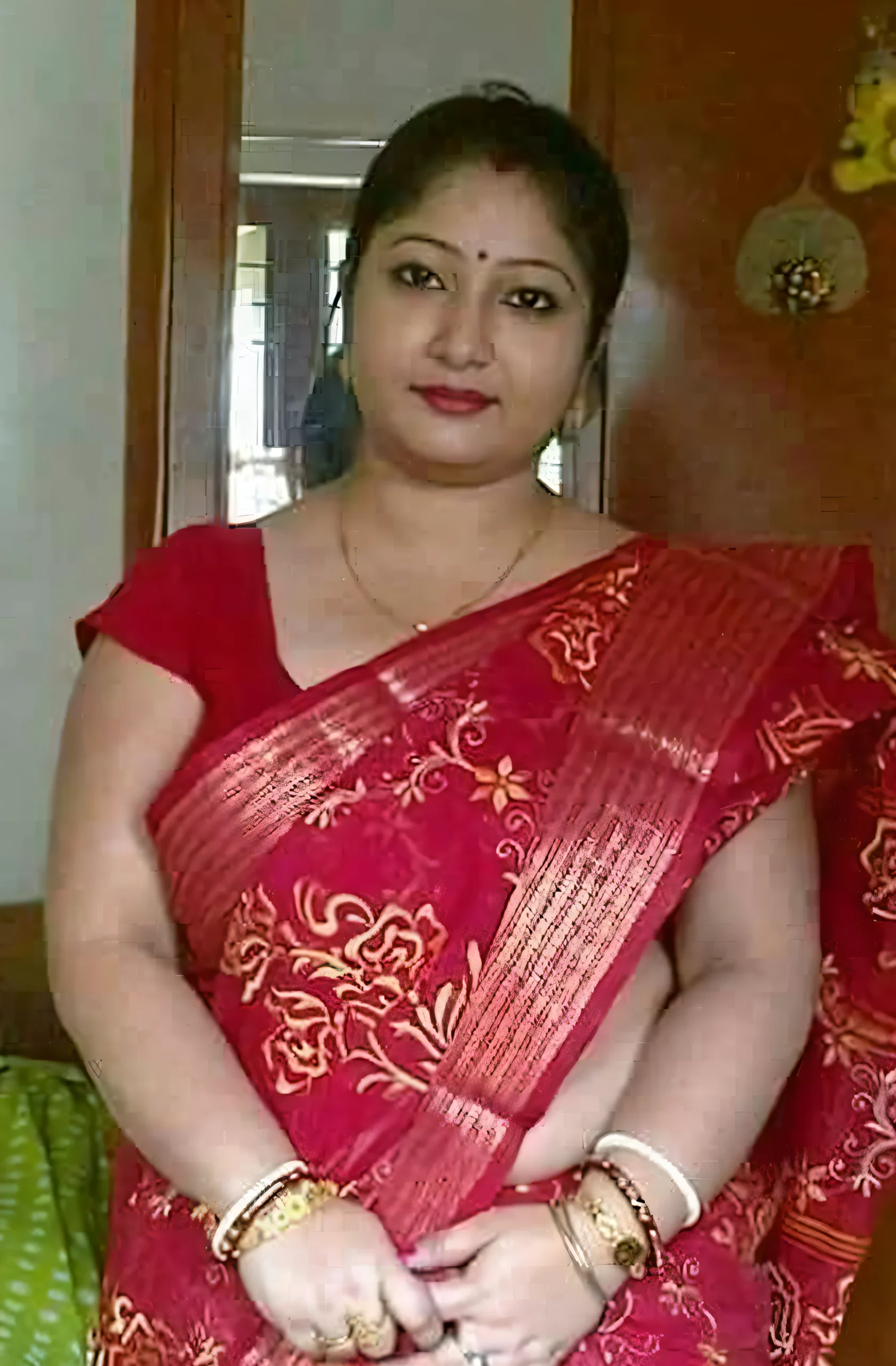 Porn: old age aunty nude