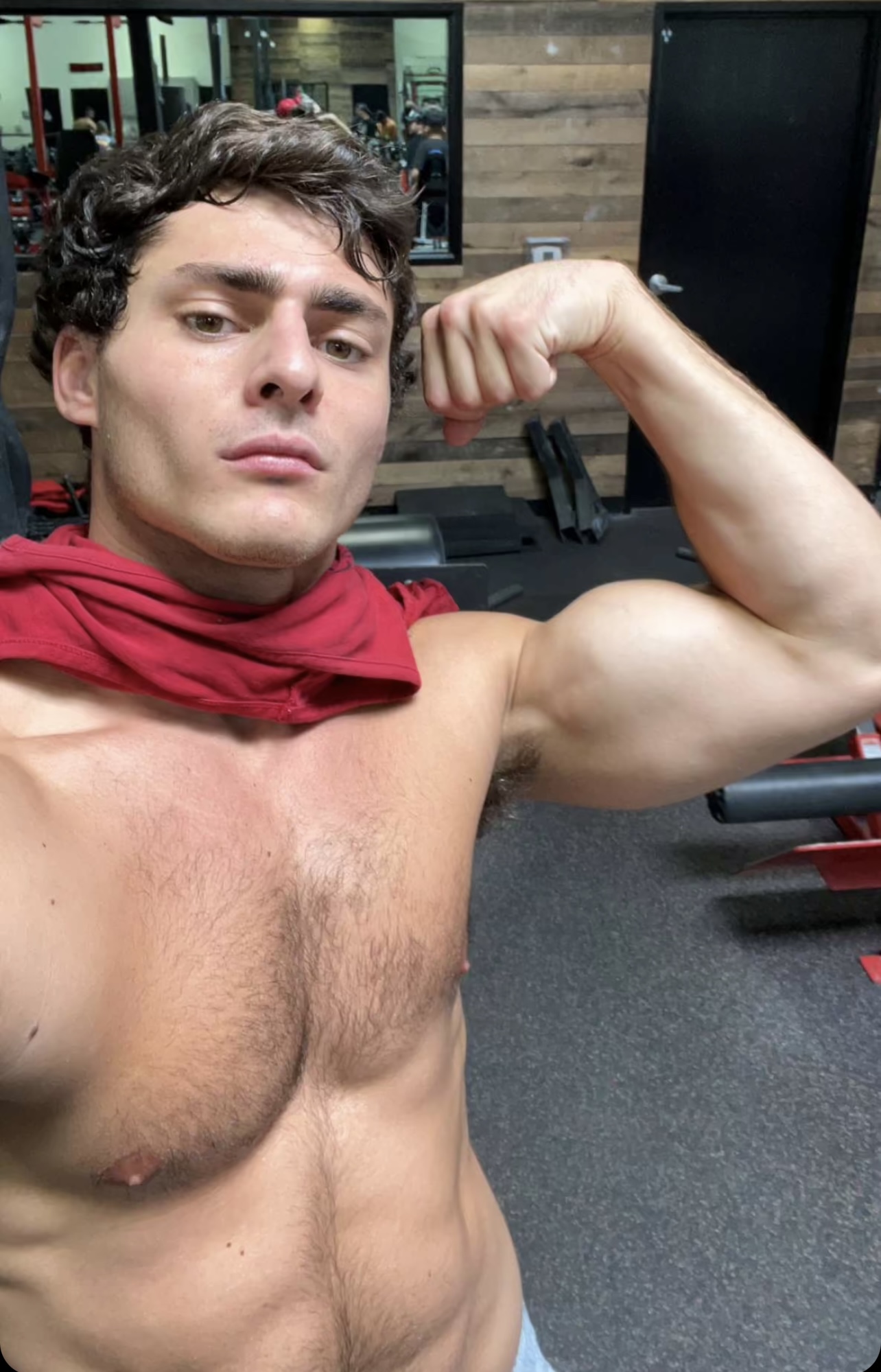 Porn: gianluca conte onlyfans pictures