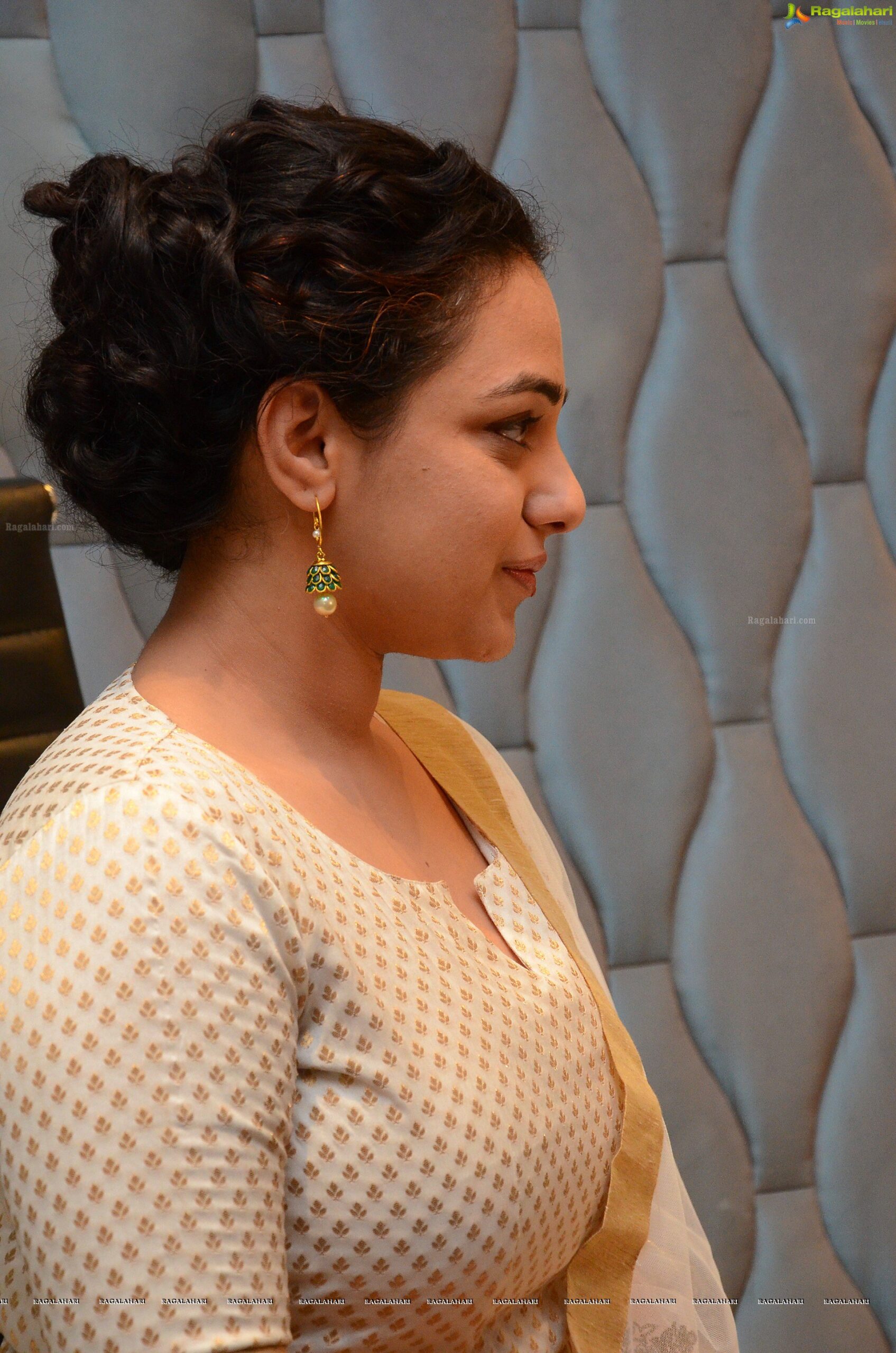 Porn: nitya menon boobs