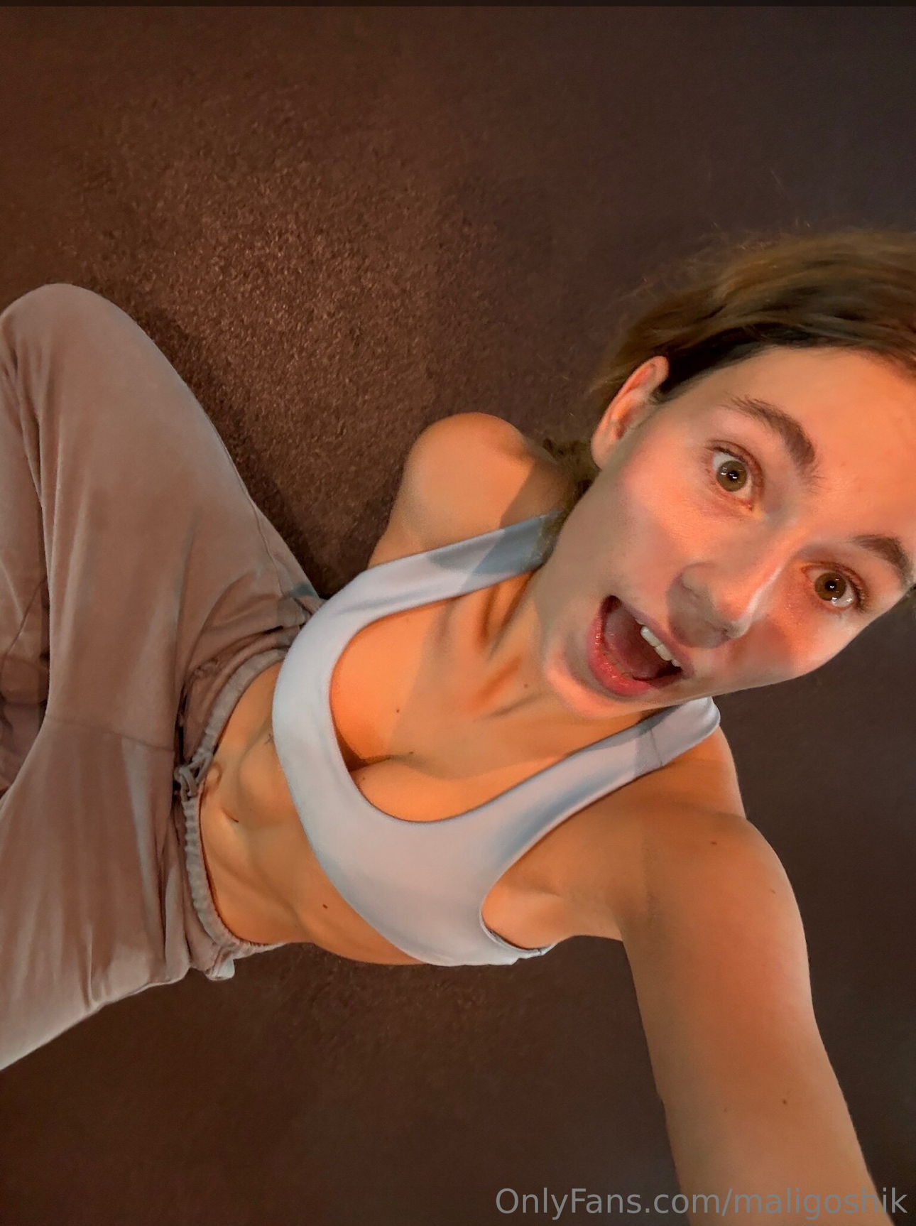 OnlyFans – Ann@ M@lyg0n