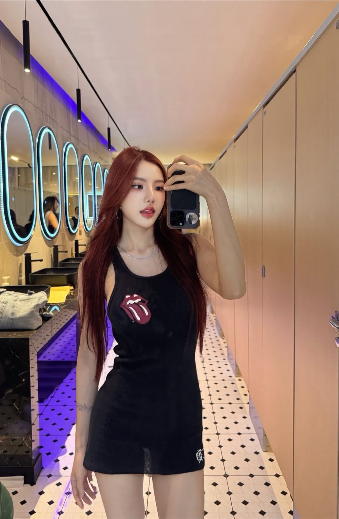 OnlyFans – sexyangle_lookwa