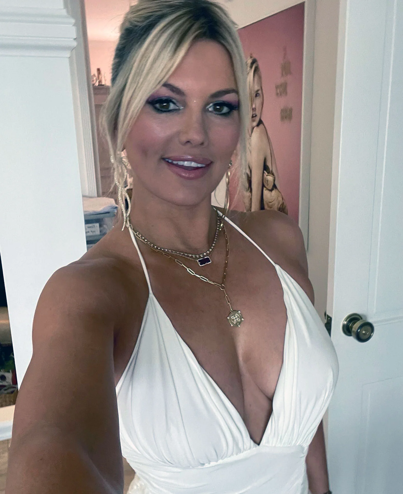Porn: courtney hansen onlyfans leak