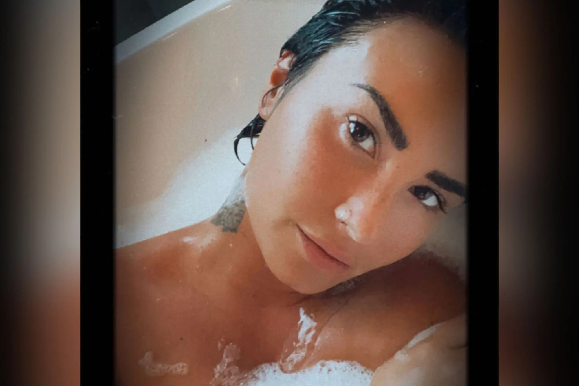 Porn: demi lovato nude fake