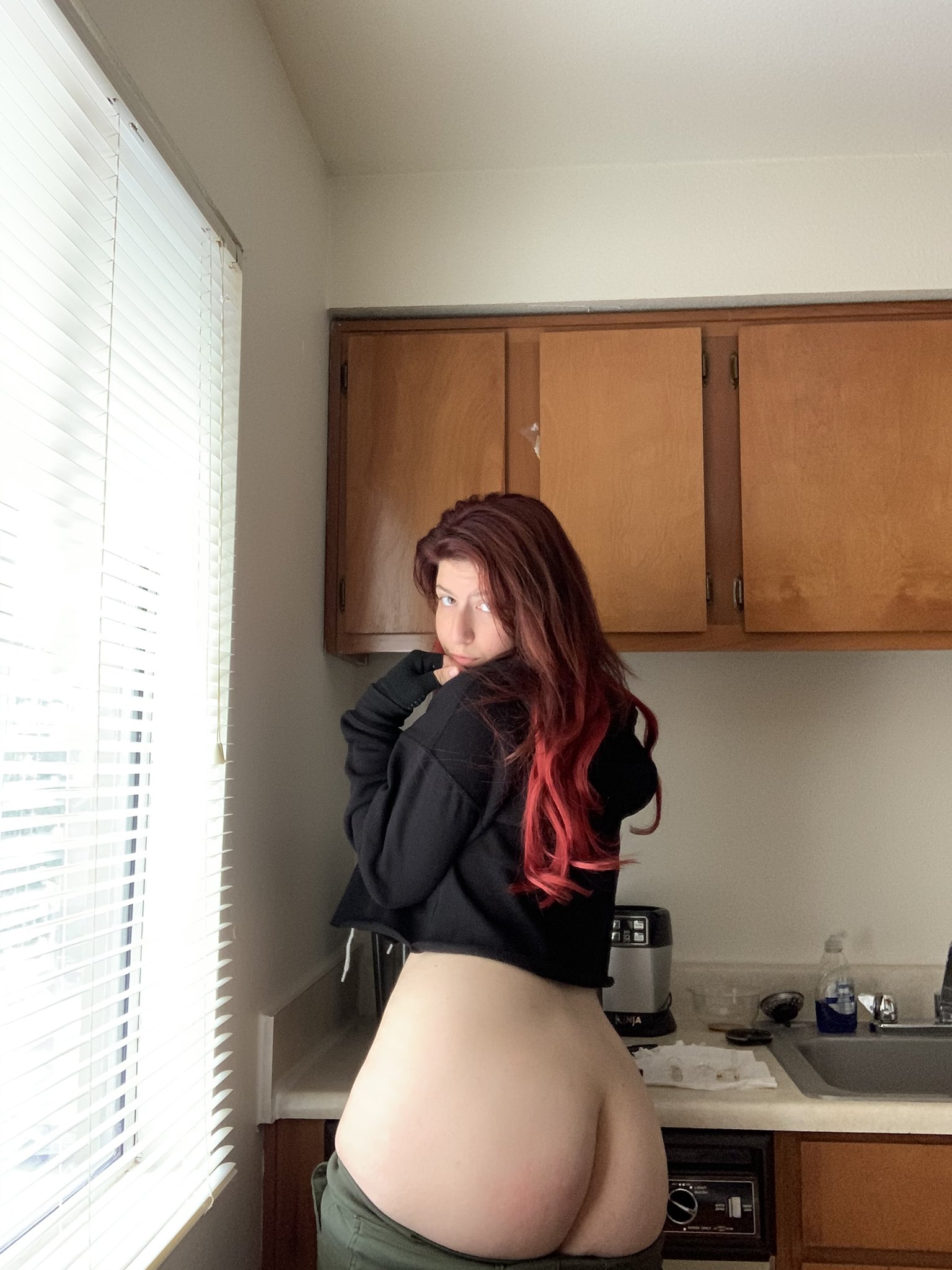 Porn: redhead_420co leaked