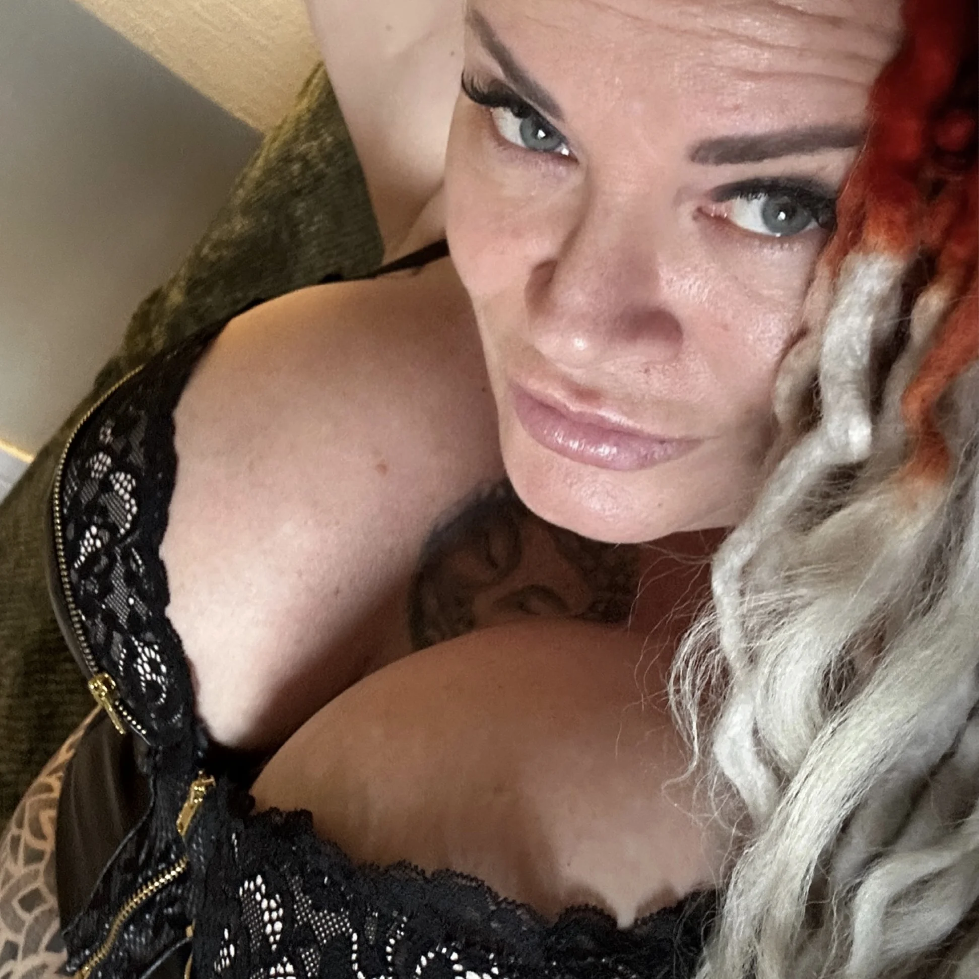 Porn: dear onlyfans