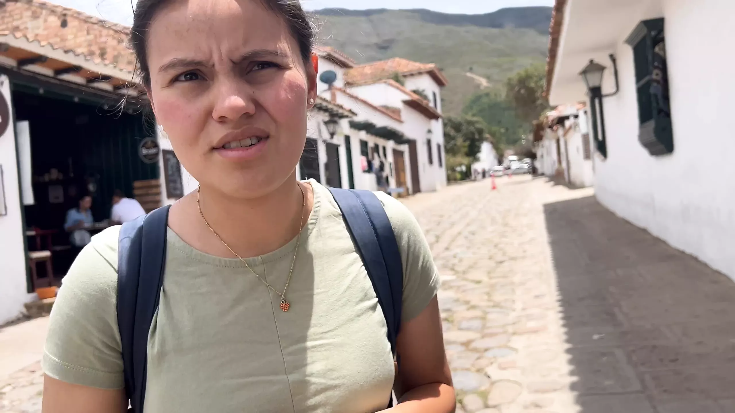 Porn: cash for lesbian sex